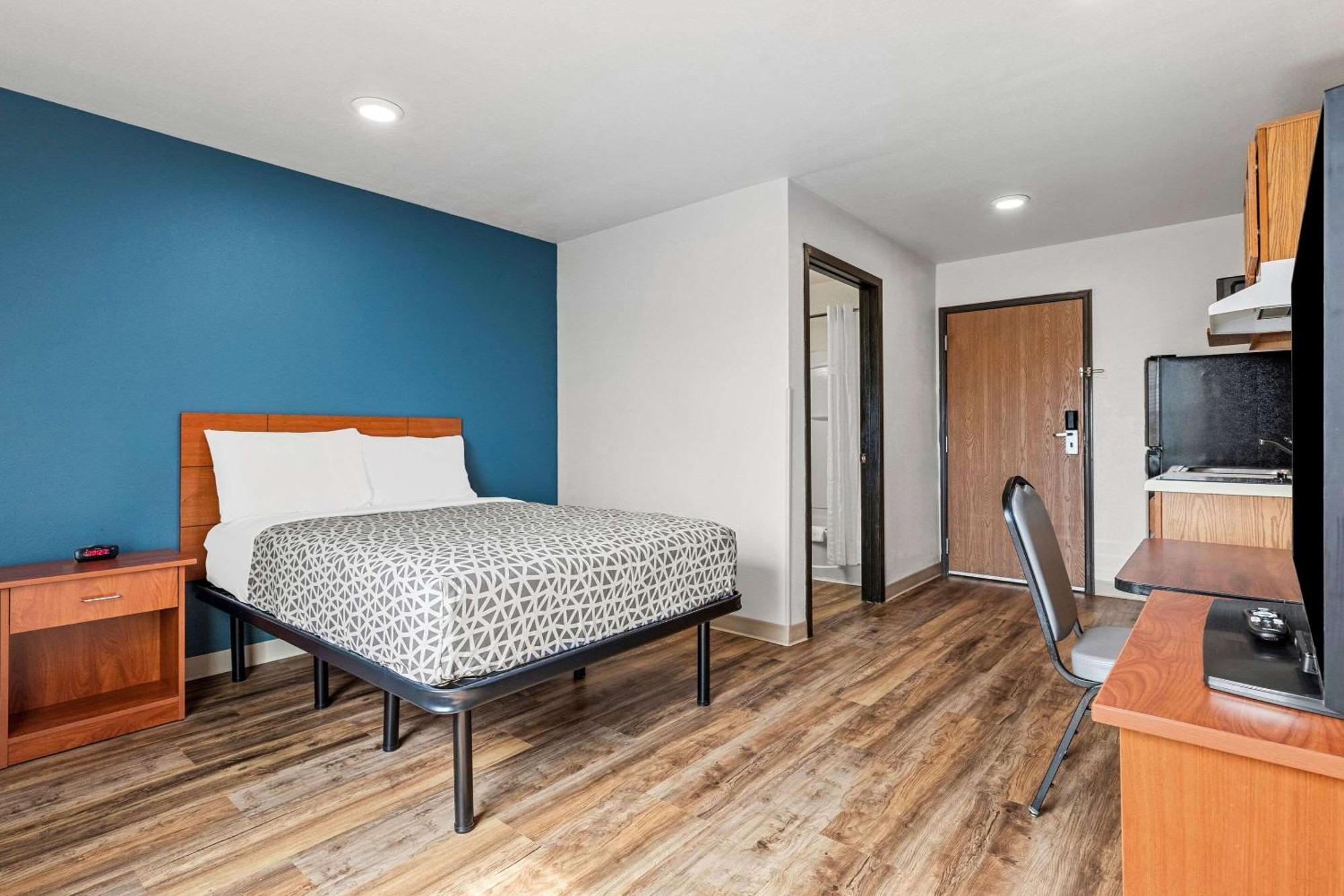 Woodspring Suites Tulsa Eksteriør bilde